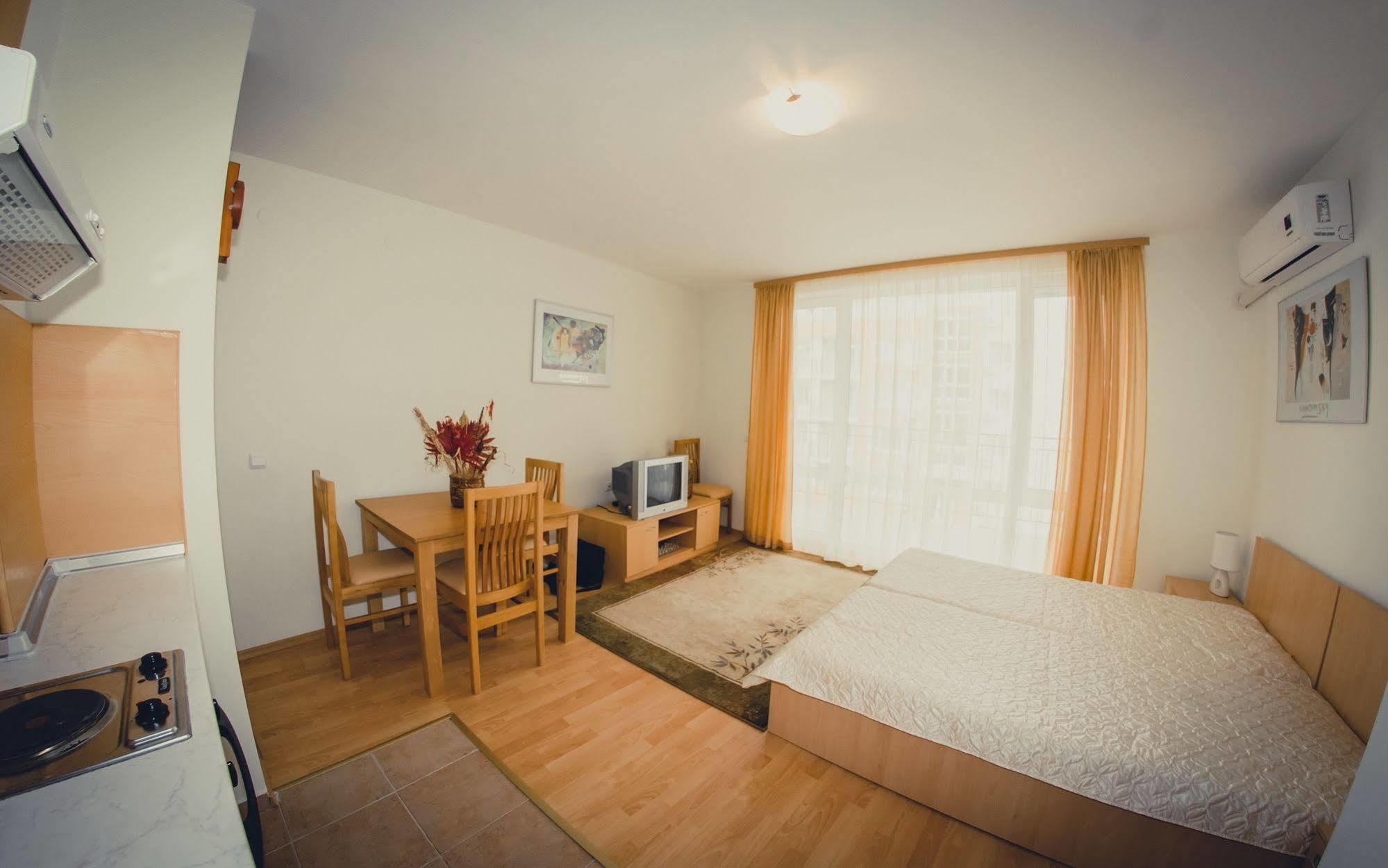 Holiday Fort Golf Club Sunny Beach Dış mekan fotoğraf
